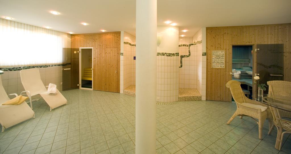 מלון שטיינדורף אם אוסיאכר סי Gasthof Nindler מראה חיצוני תמונה
